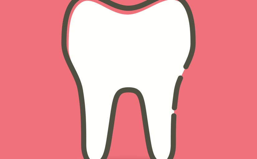Prześliczne zdrowe zęby dodatkowo olśniewający uroczy uśmiech to powód do dumy.